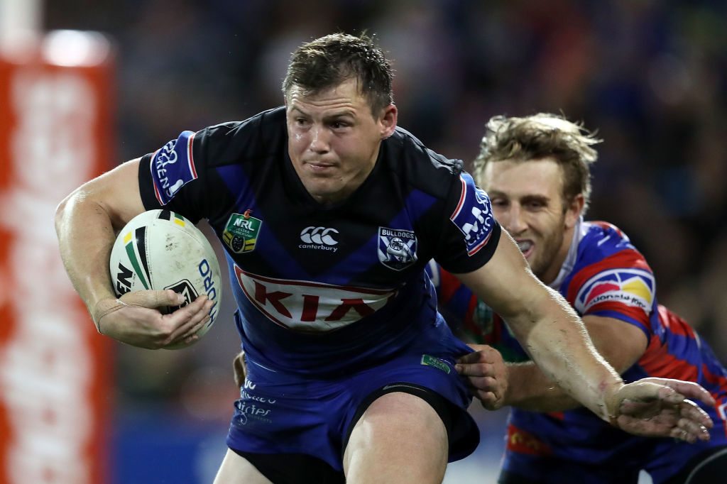 NRL Rd 6 - Knights v Bulldogs
