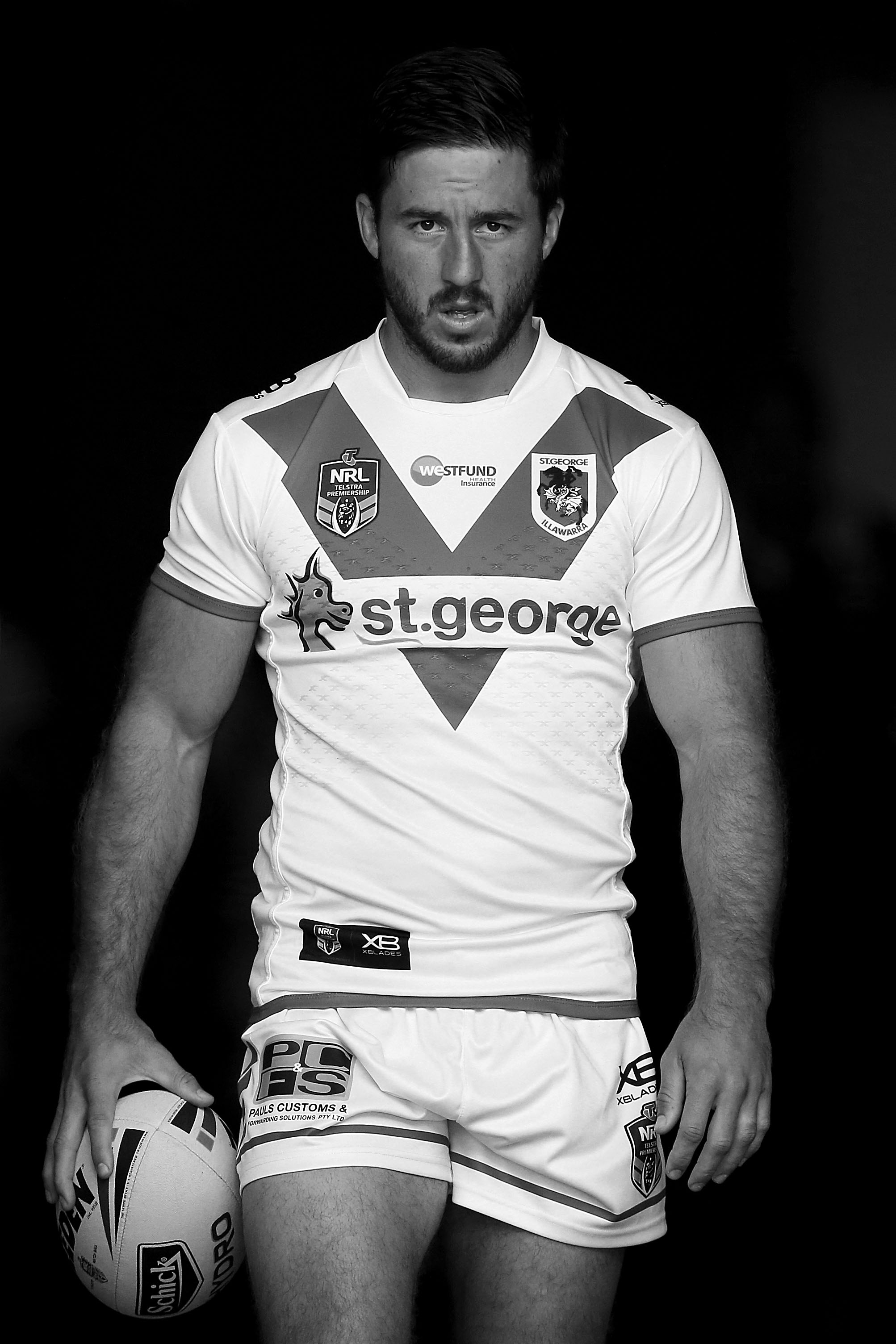 Dragons v Hull