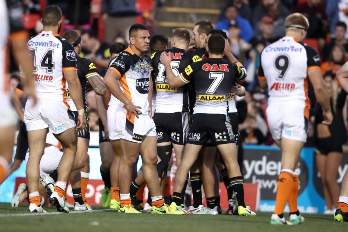 NRL Rd 22 - Panthers v Wests Tigers